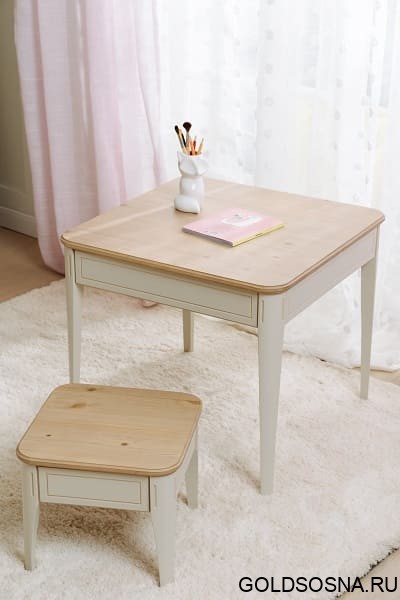 Стол детский Бетти