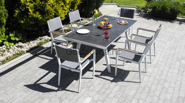 Обеденный стол Монтелло из алюминия