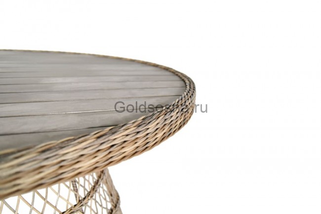 Плетеный обеденный стол Неаполь