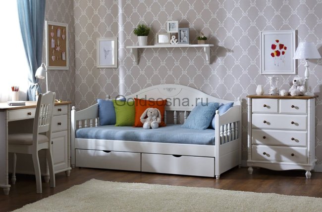 Комод Айно №9