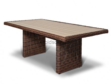 Плетеный обеденный стол Бергамо, коричневый