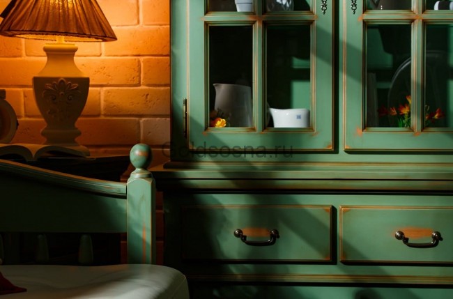 Сервант Валенсия 2-32