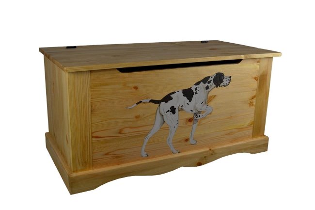 Сундук с собакой (гончая) Сундук с собакой (гончая)