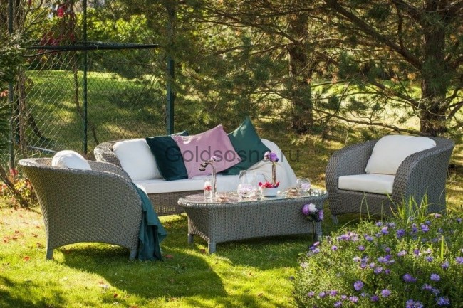 Лаунж зона Римини