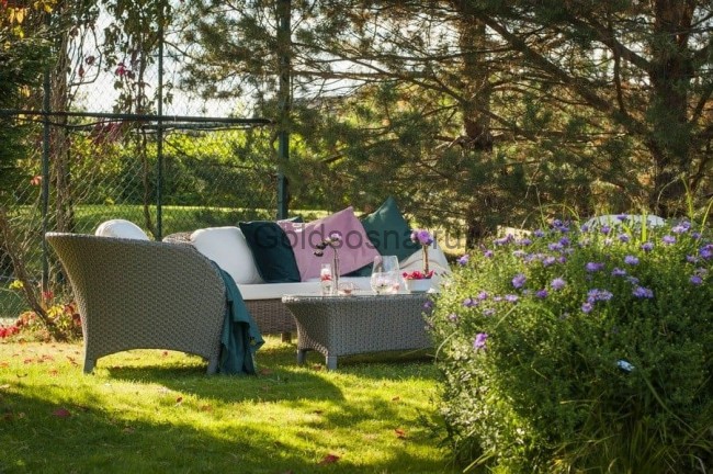 Лаунж зона Римини