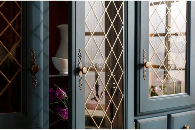 Сервант Валенсия 2-49