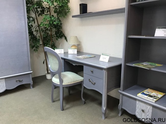 Стол письменный Лаура ММ-267-07