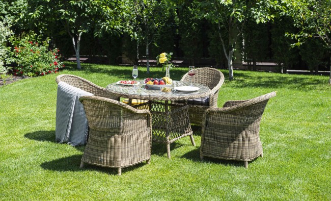 Обеденная группа Равенна