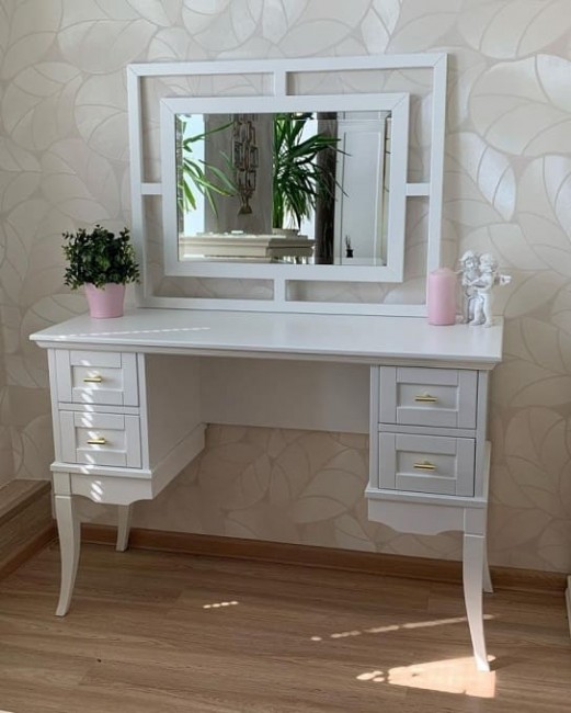 Дамский стол Римини 4 ящика Дамский стол Римини 4 ящика