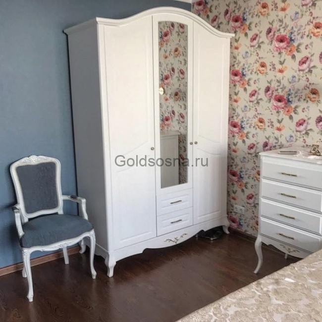 Шкаф Авиньон 3-х ств. с ящиками Шкаф Авиньон 3-х ств. с ящиками