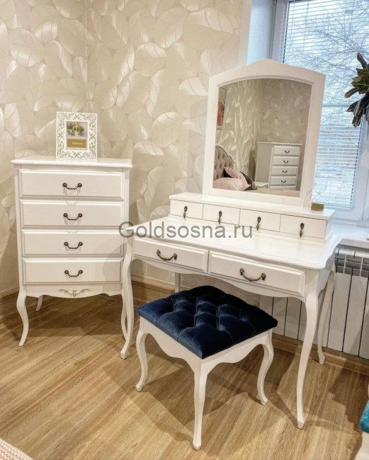 Туалетный столик с зеркалом Авиньон Туалетный столик с зеркалом Авиньон