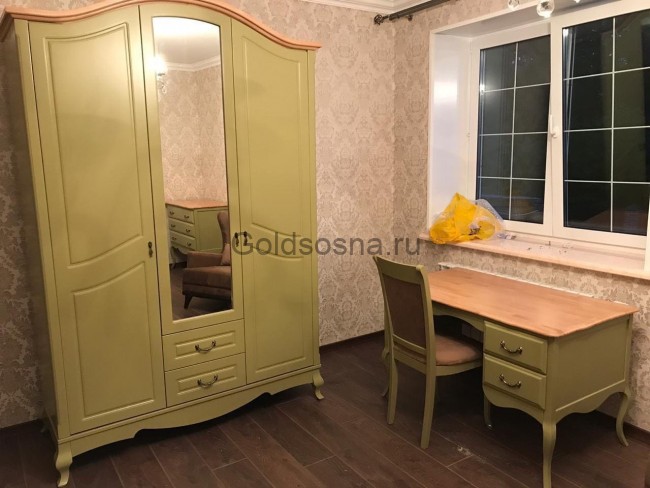 Стол письменный Авиньон с одной тумбой