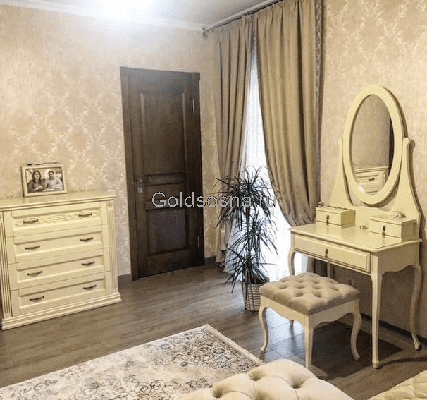 Дамский набор с круглым зеркалом Аделина (Авиньон) Дамский набор с круглым зеркалом Аделина (Авиньон)